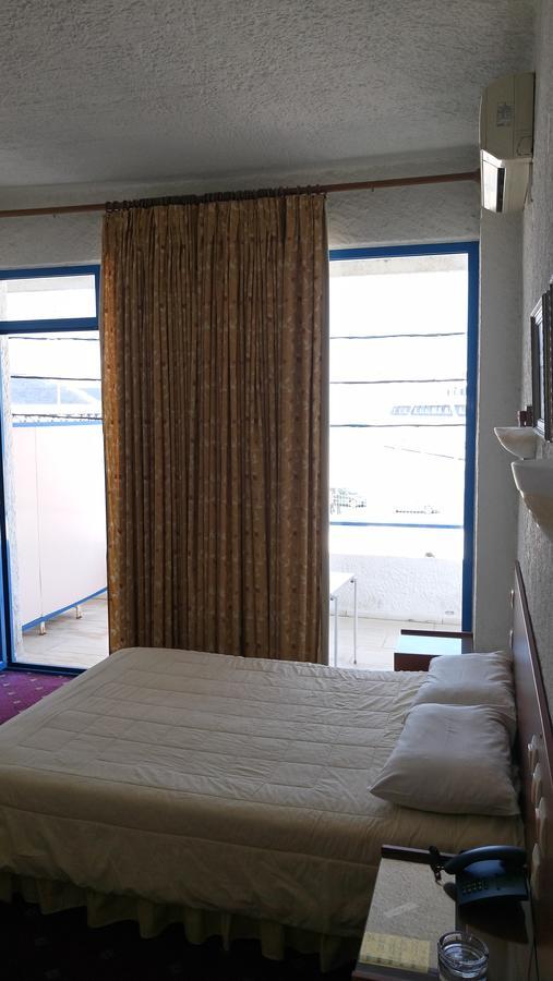 איגומניטסה Hotel Oscar מראה חיצוני תמונה